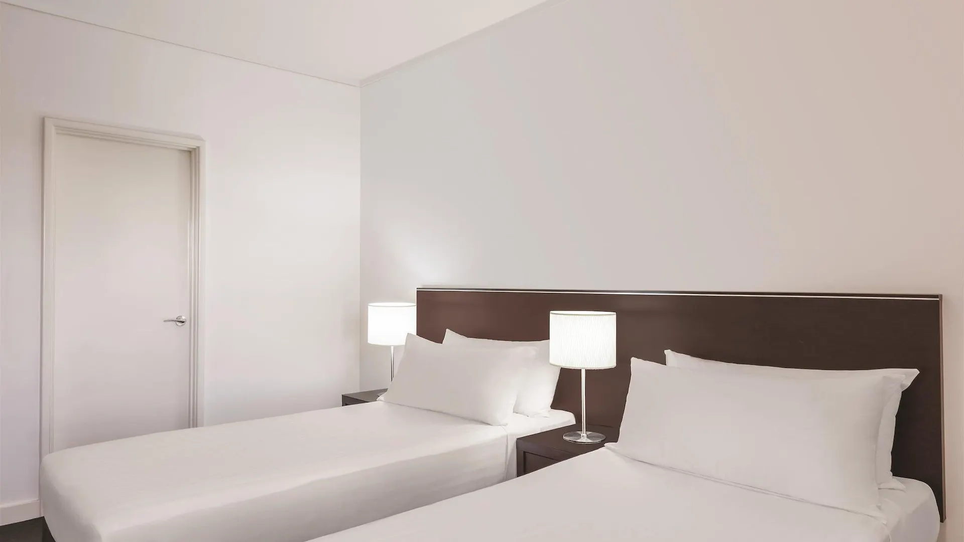 Adina Apartment Hotel Perth Barrack Plaza