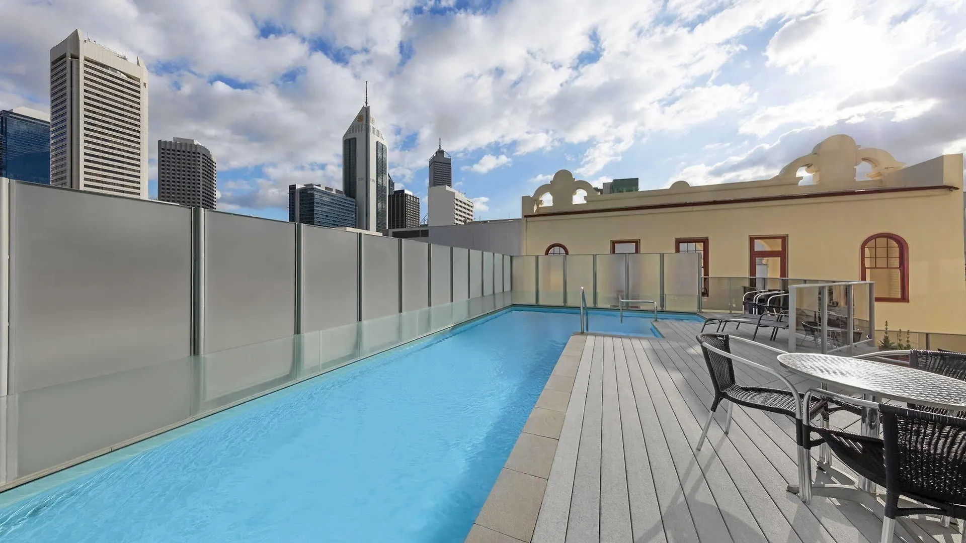 Adina Apartment Hotel Perth Barrack Plaza 4*,  Australia